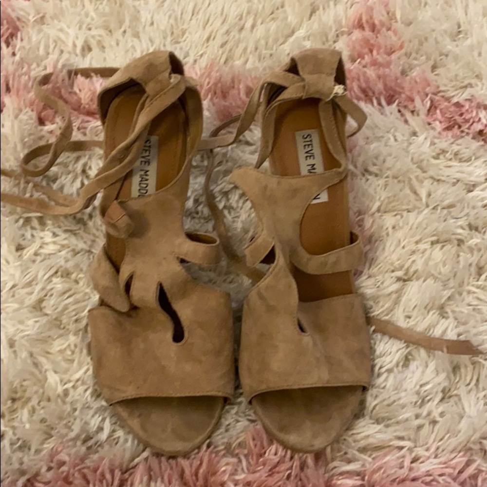 Steve Madden Tie Up Heels